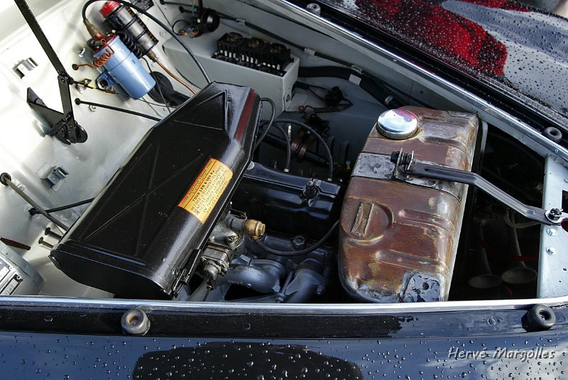 Simca 8 Sport 1951-01.JPG